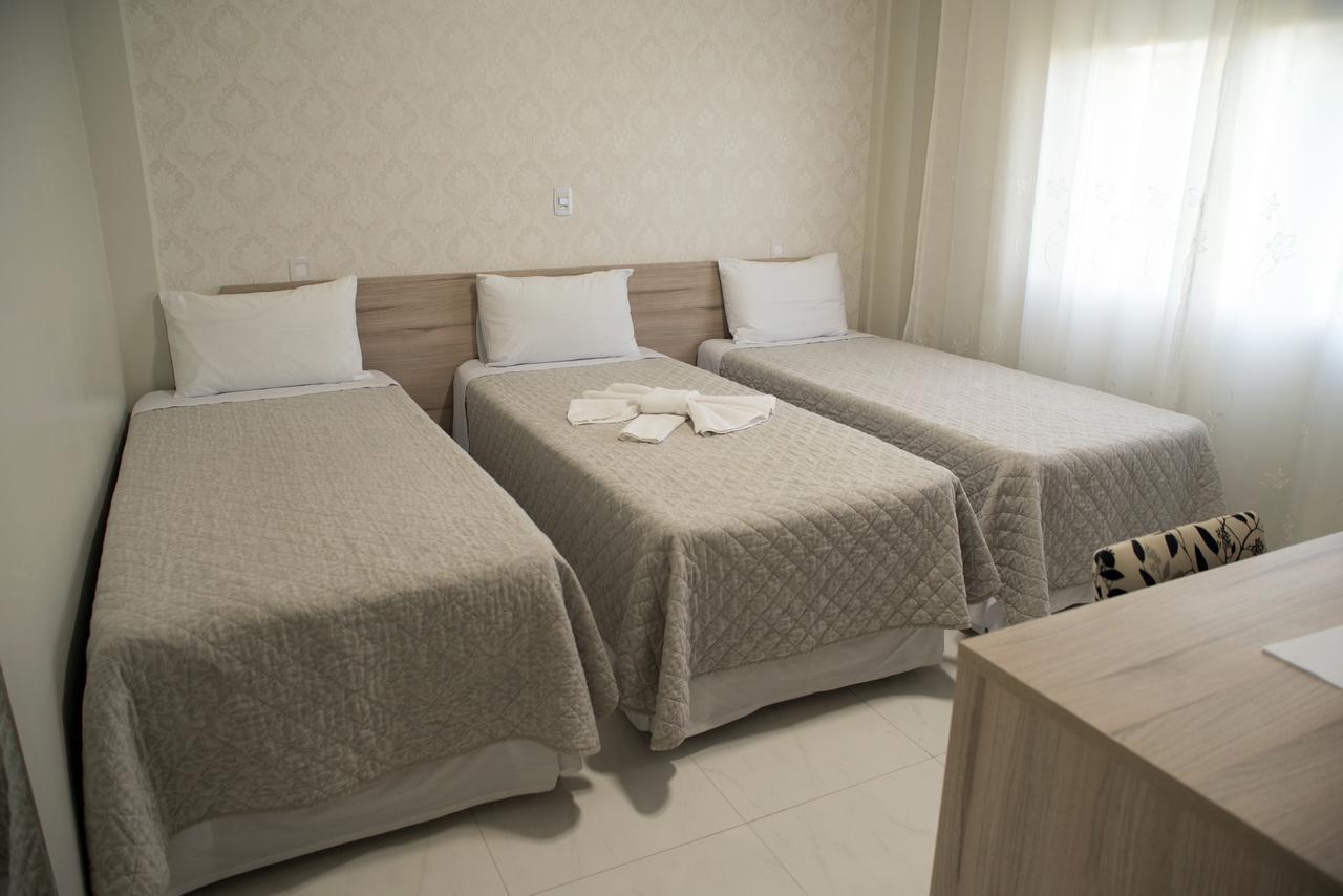 Aj Hotel Chapeco - Facil Acesso Patio Shopping E Rotula Da Bandeira Eksteriør billede