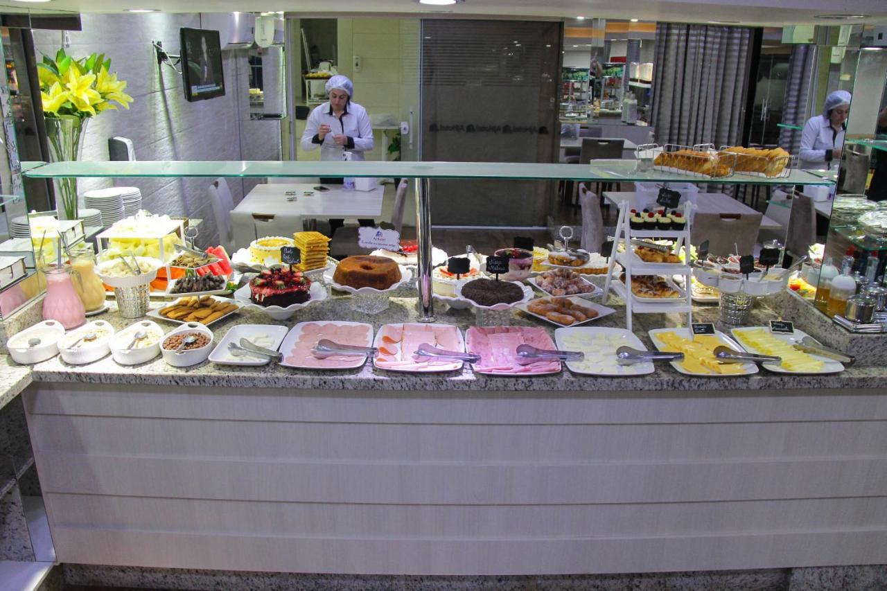 Aj Hotel Chapeco - Facil Acesso Patio Shopping E Rotula Da Bandeira Eksteriør billede