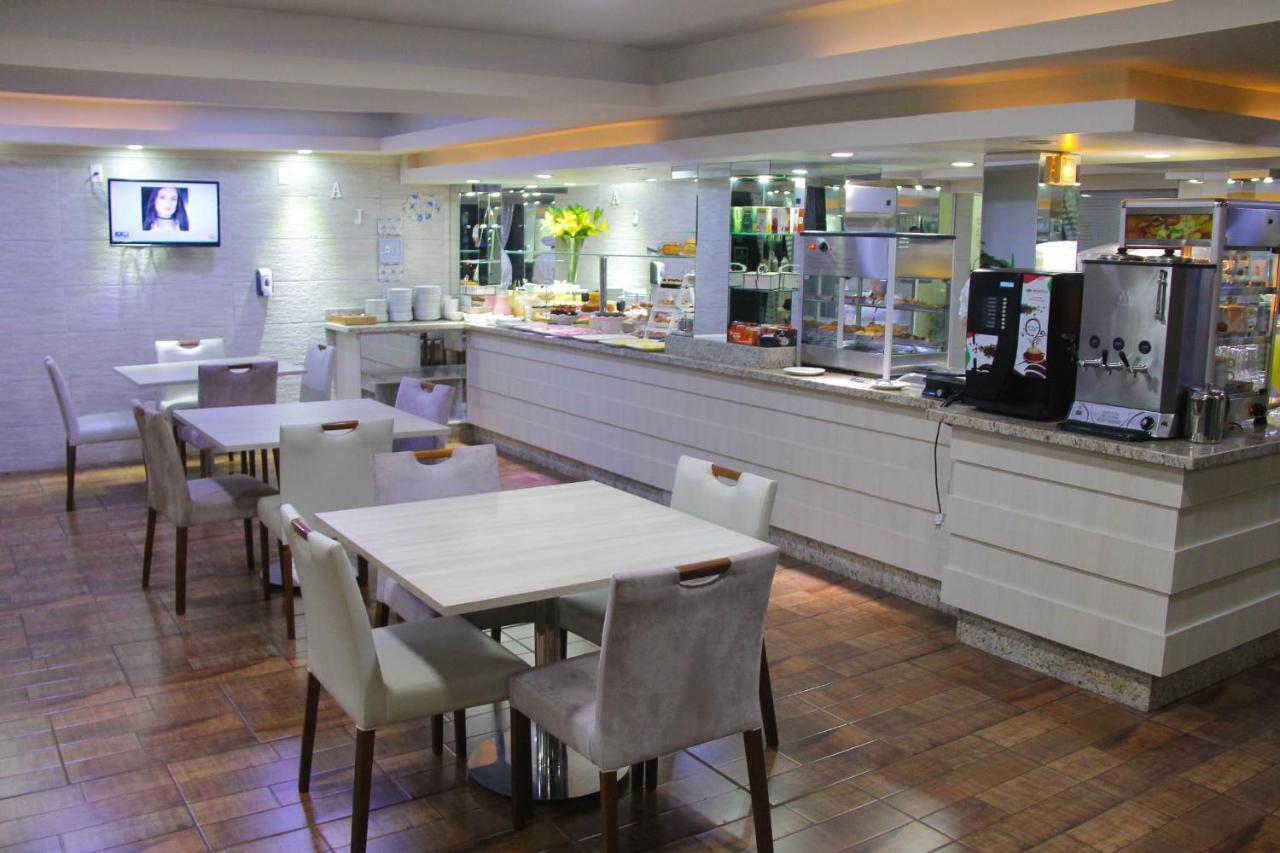 Aj Hotel Chapeco - Facil Acesso Patio Shopping E Rotula Da Bandeira Eksteriør billede